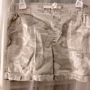 WHITE CAMO WONDER NATION SHORTS
